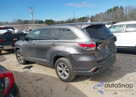 2015 Toyota Highlander Le Plus V6 from USA, damaged, VIN 5TDZKRFH2FS079762